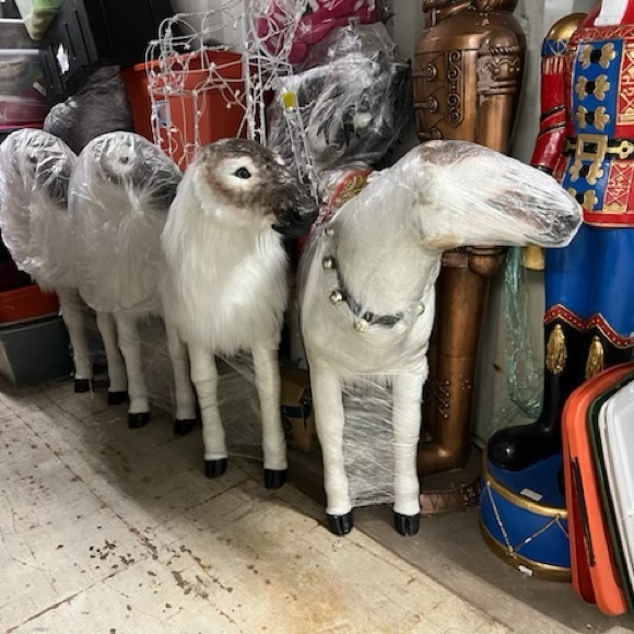 Christmas moose decoration - Picture 2 of 5